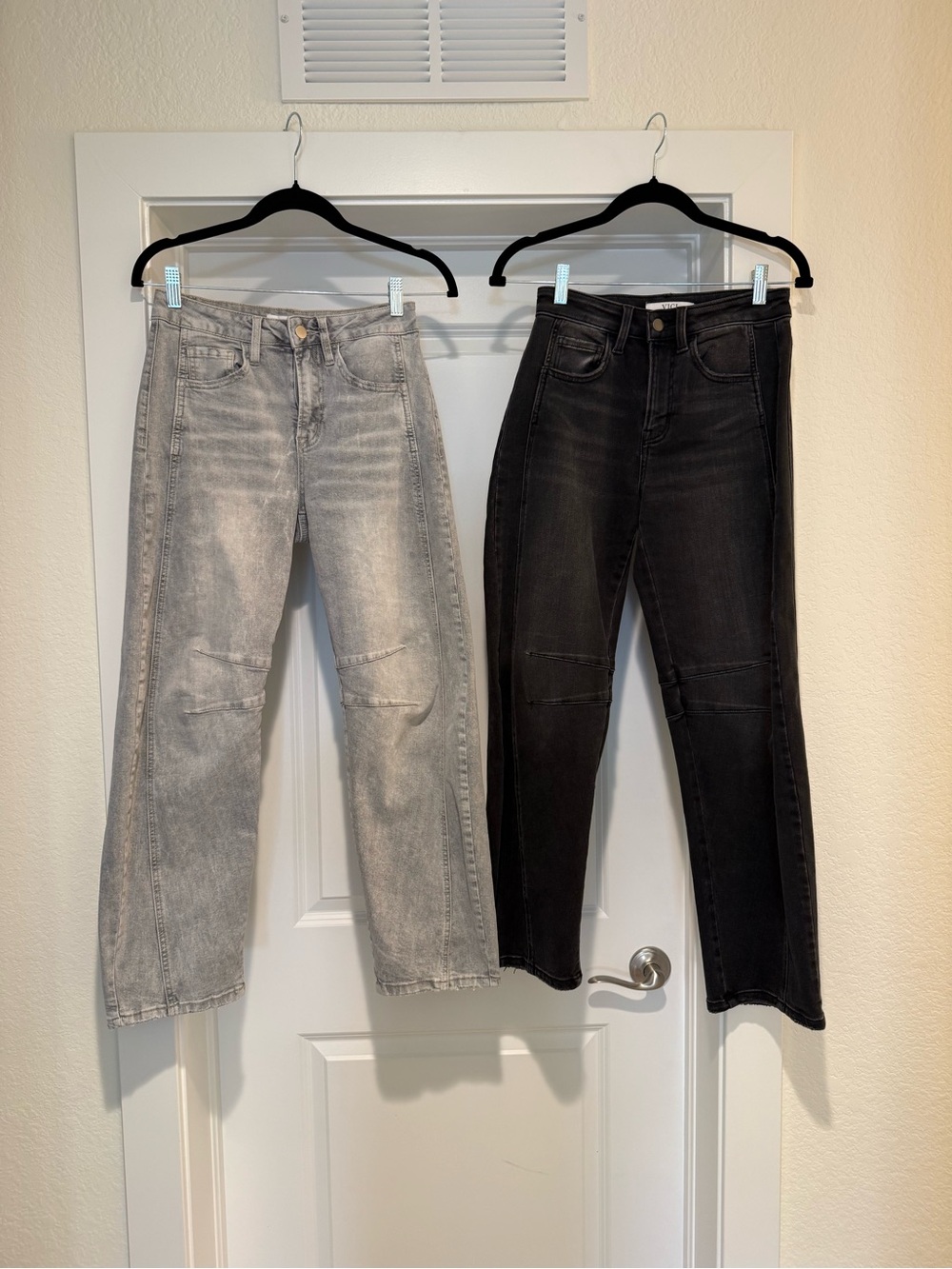 Vici Straight-Leg Jeans in Light Gray & Black